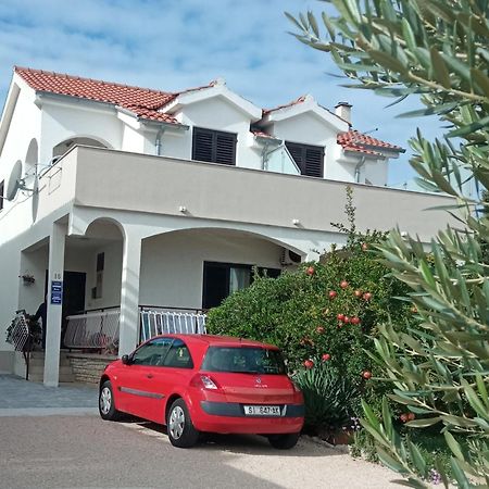 Apartments Lavanda - Free Parking And Grill Jezera Kültér fotó